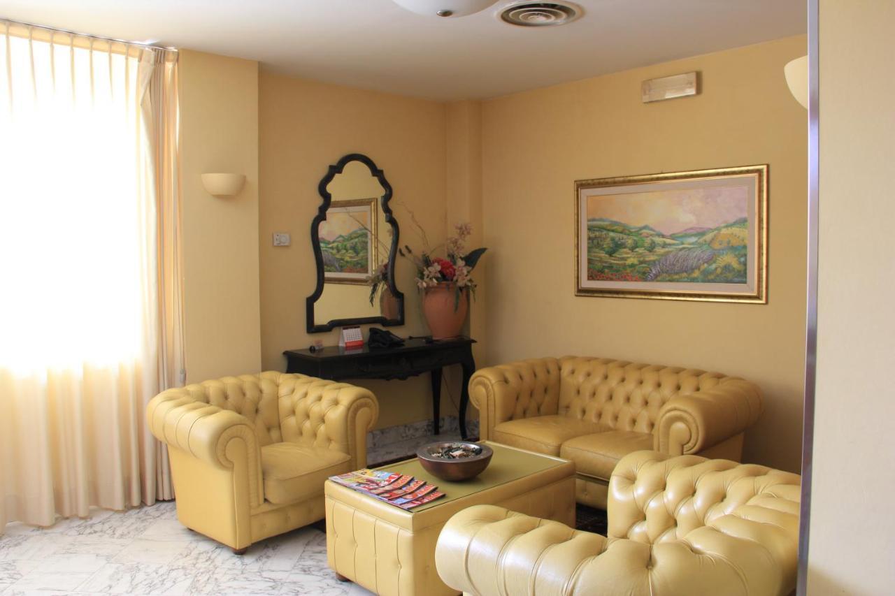 Citta' Dei Papi Hotel Anagni Exterior photo